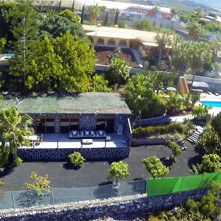 Casa Robinson Sanjuan Batista * Guía de Isora